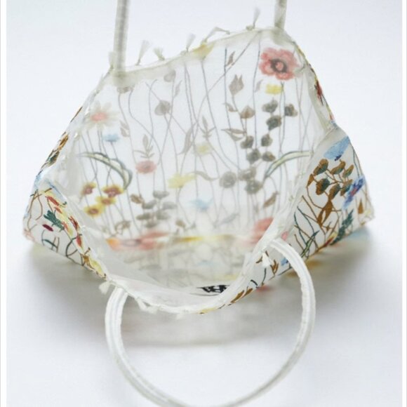 Zara Embroidered Floral Tote NWT - Picture 5 of 9